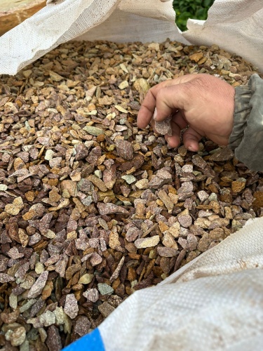 Златолит персиковый декоративная каменная крошка купить в Лысьве