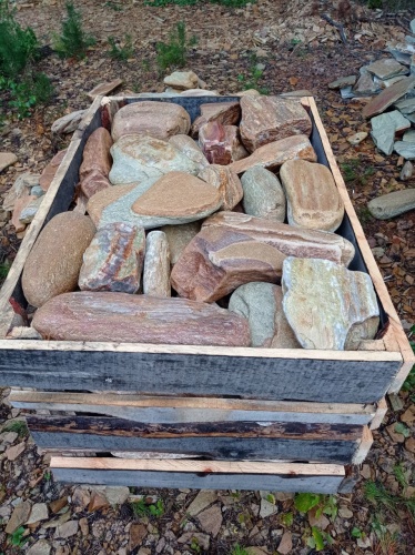 Златолит жёлтый, жёлто-зелёный глыбки и валуны для ланшафтного дизайна купить в Лысьве