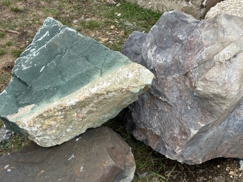 Камни для ландшафтного дизайна зелёные 10-60 килограмм купить в Лысьве