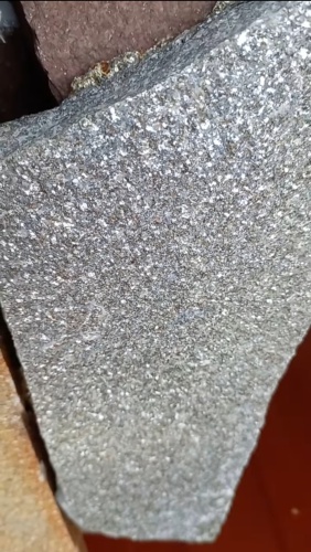 Плитняк златолит серебристый для цоколя, отмостки купить в Лысьве