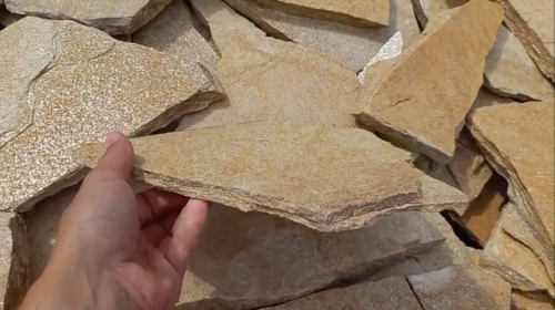 Плитняк златолит жёлтый для цоколя купить в Лысьве